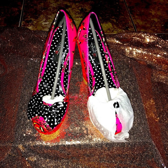 NEW IRON FIST LOVE ME NOW WEDGE  PLATFORM SIZE 7🔥 - Picture 7 of 10